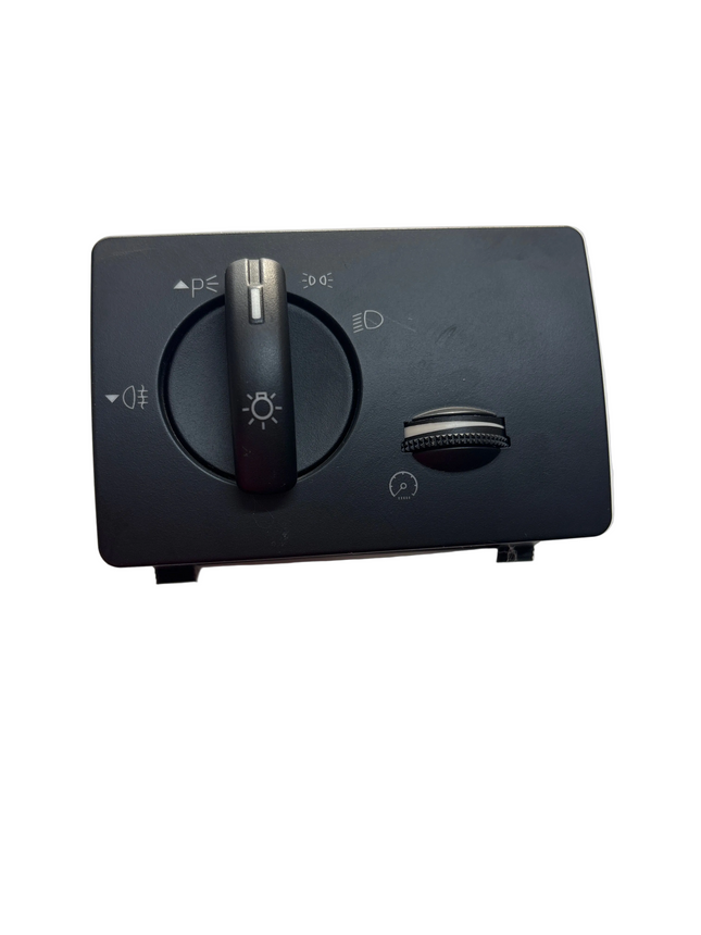 Ford Connect Far Anahtarı